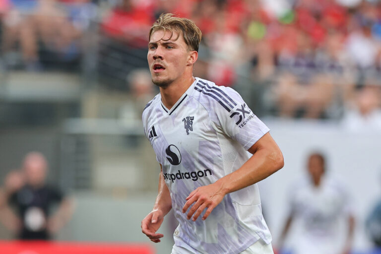 Fulham target Rasmus Hojlund